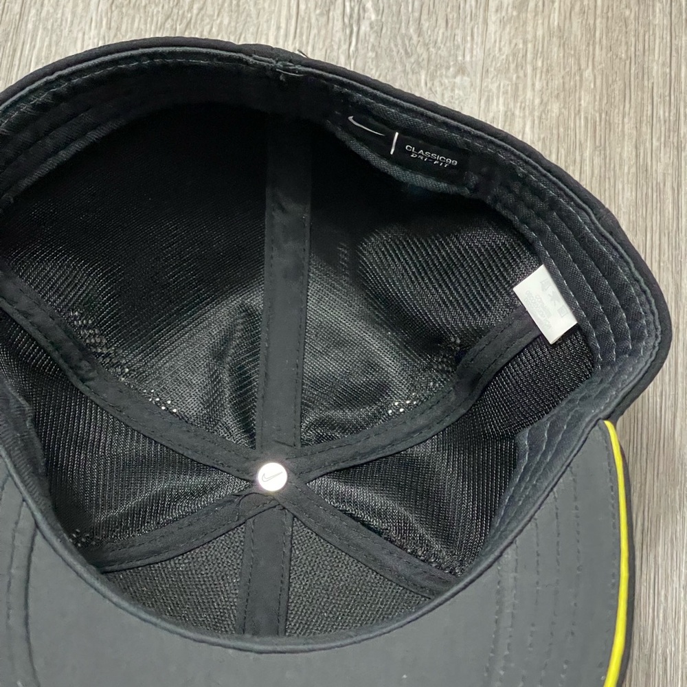 Men's Nike Oregon Ducks Fuse Shield Legacy 91 FITTED ONE SIZE  BLACK CAP HAT - Picture 3 of 7